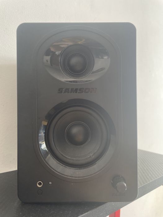 Boxe Studio Samson MediaOne M30