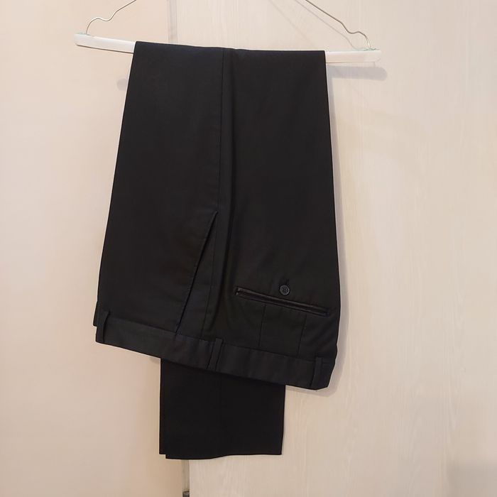 Мъжки костюм черен Teodor