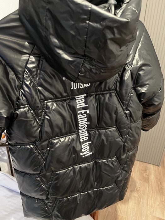 Куртка 3000 тенге