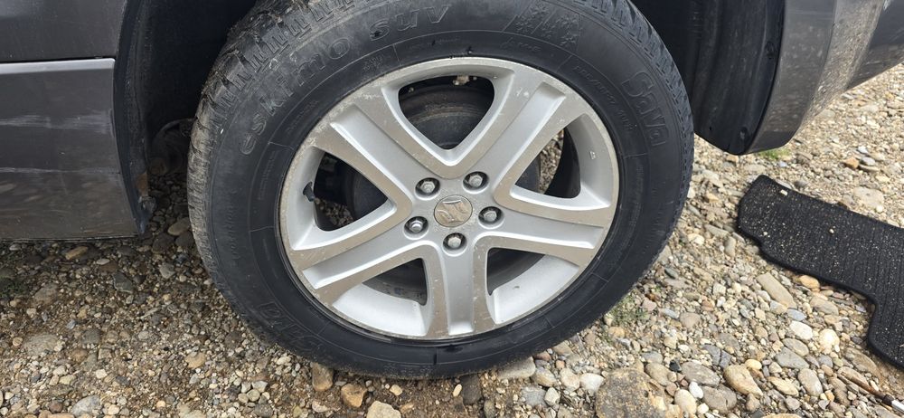 Джанти с гуми Сузуки Гранд Витара Suzuki Grand Vitara 17