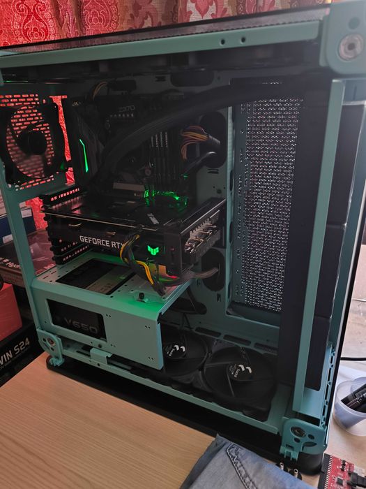 PC i7-8700K 32GB DDR4 3060Ti 500GB SSD