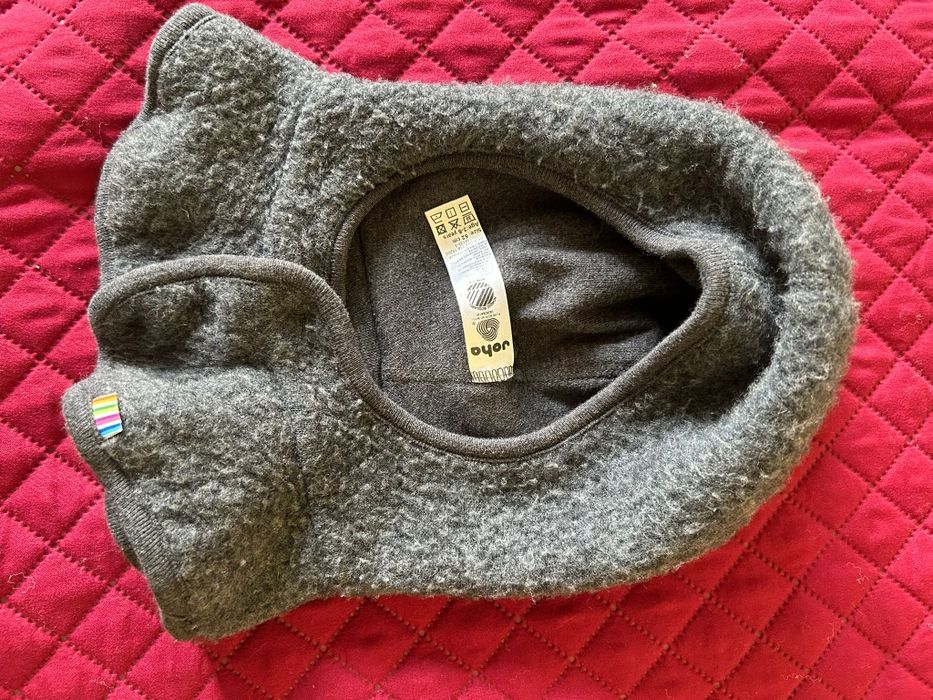 Cagula iarna groasa JOHA windbreaker fleece din lana merinos