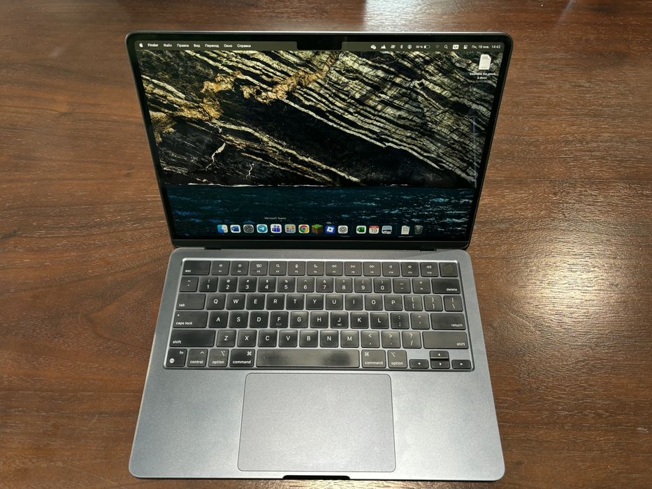 MacBook Аіг М2 8/256