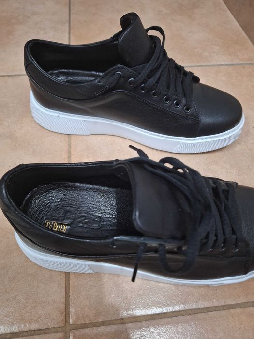 Pantofi barbati din piele naturala