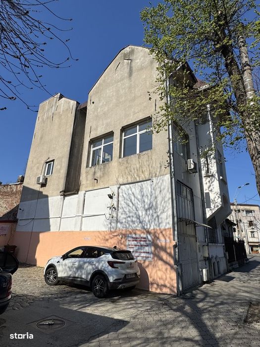 Vilă interbelică reprezentativă
