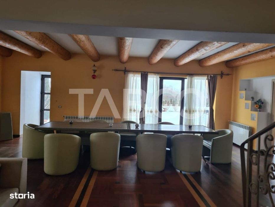 Casa la 5 minute de Fagaras Ultramoderna 300 mp utili la cheie