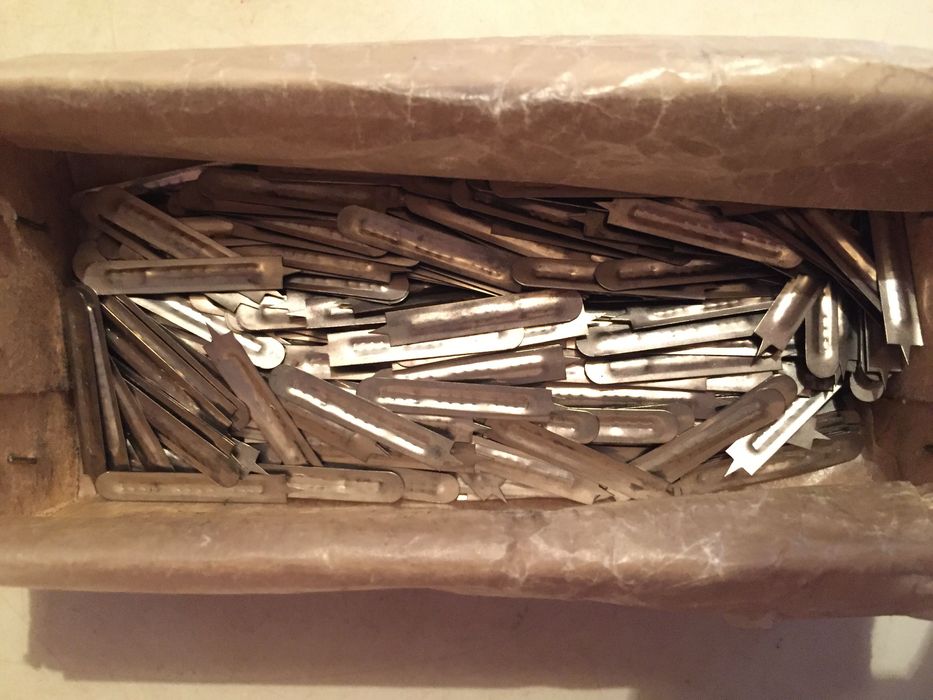 Скарификатор-копьё для прокалывания пальца