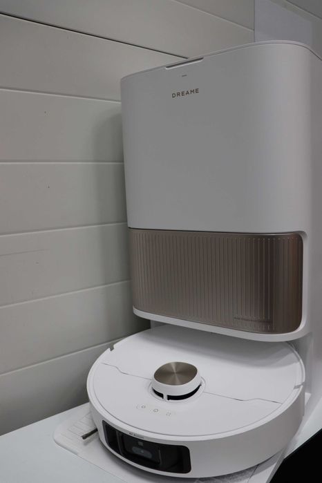 Прахосмукачка робот DREAME L40 Ultra, 11 000Pa, гореща вода до 65°C