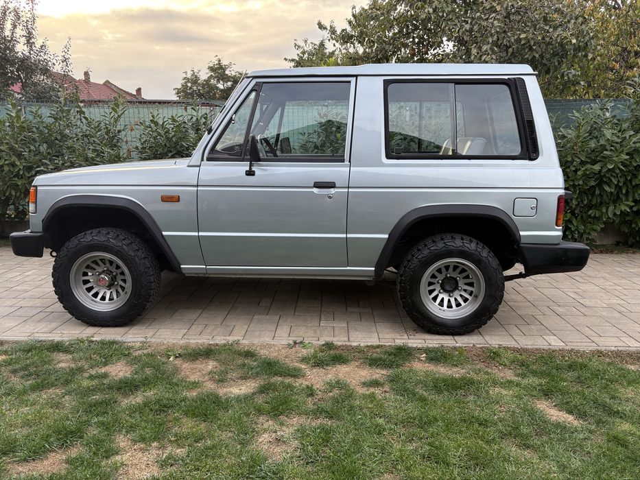 MITSUBISHI Pajero 1986 — imagine 4