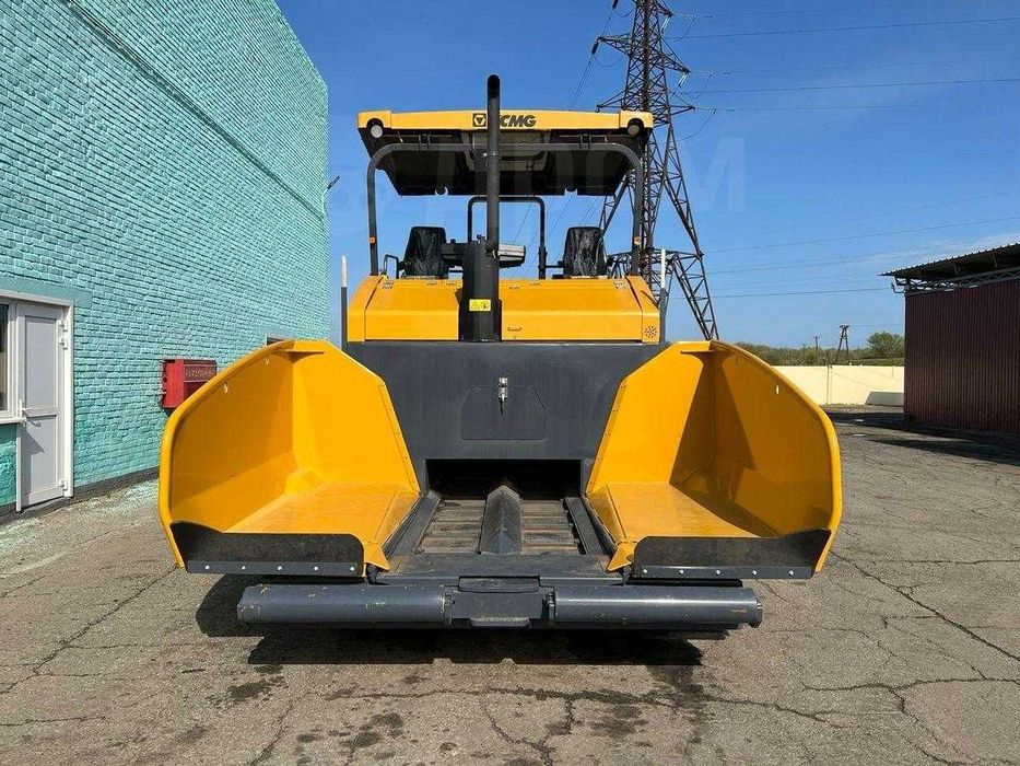 Гусеничный Асфальтоукладчик XCMG RP603 6 метров