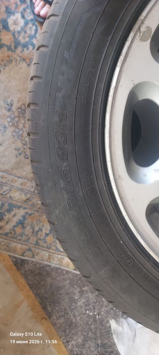 Продам диски с резиной