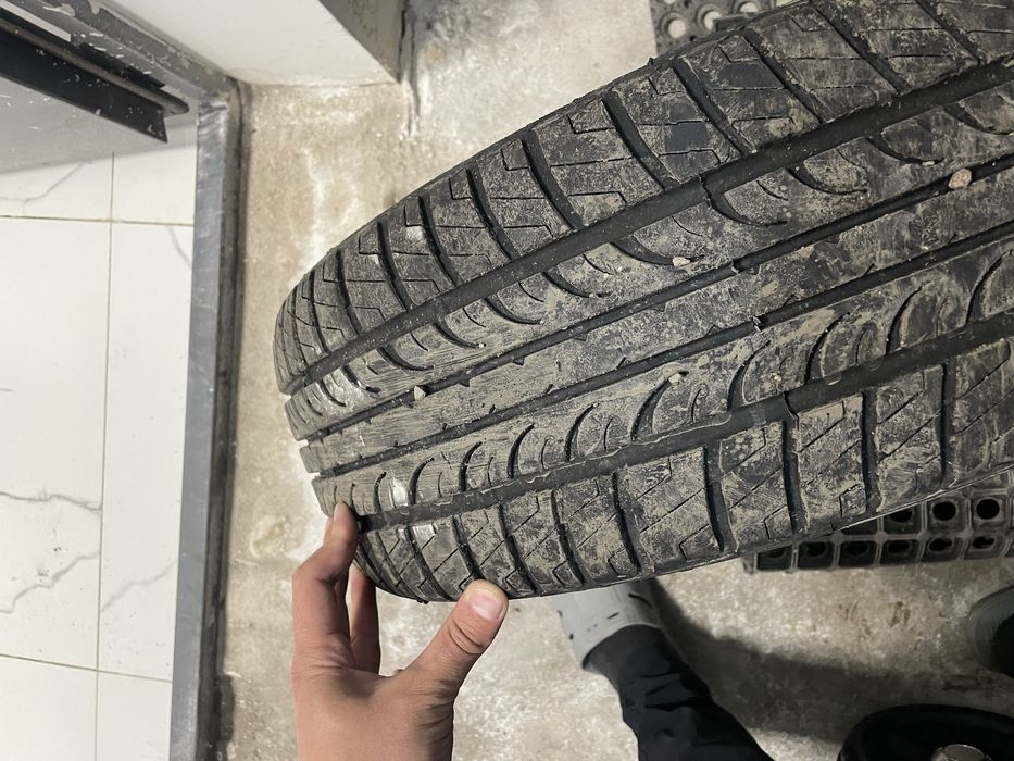 шина  205/55/16 ,