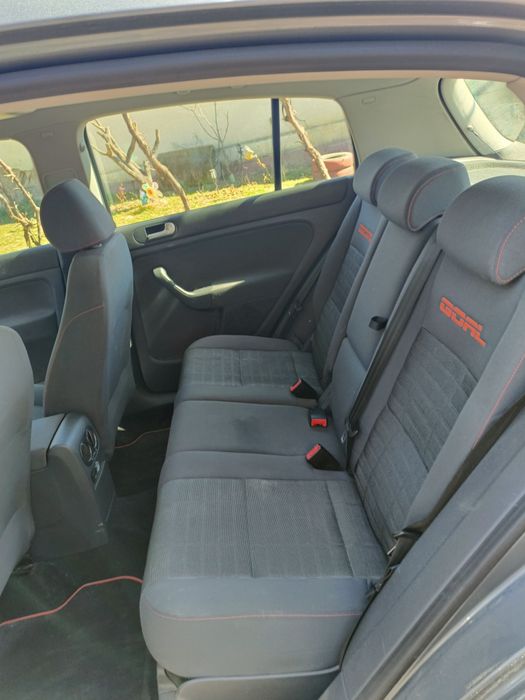 Vând Golf 5+ 2007. Motor 1.9 Diesel