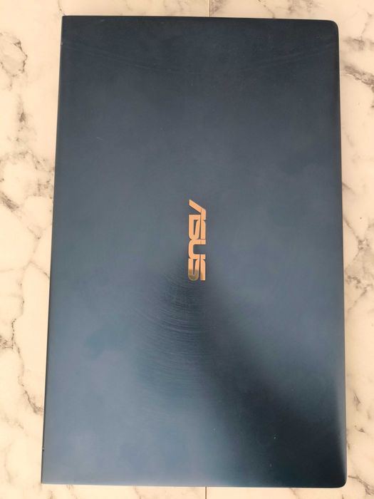 Лаптоп Zenbook 14 UX434F