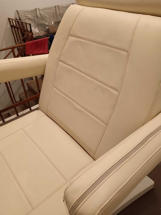 Кресло косметическое