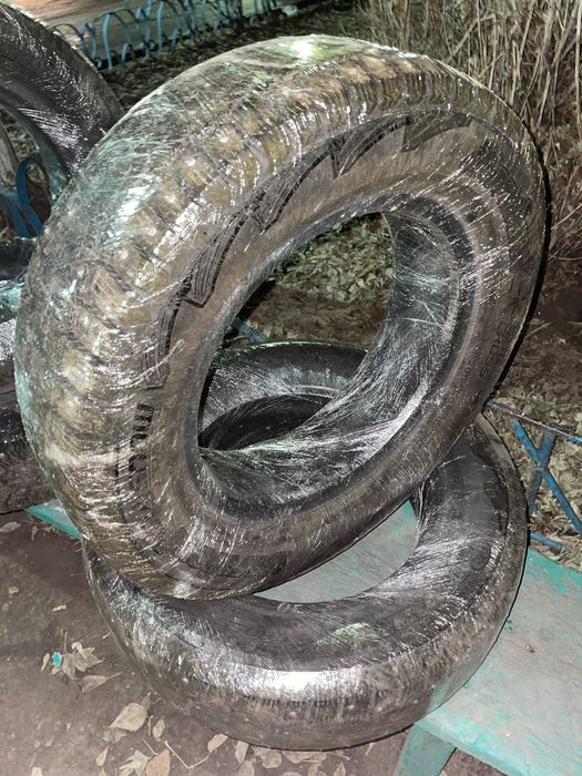 205/65/15 два баллона