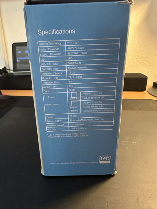 Mini proiector Led cu telecomanda