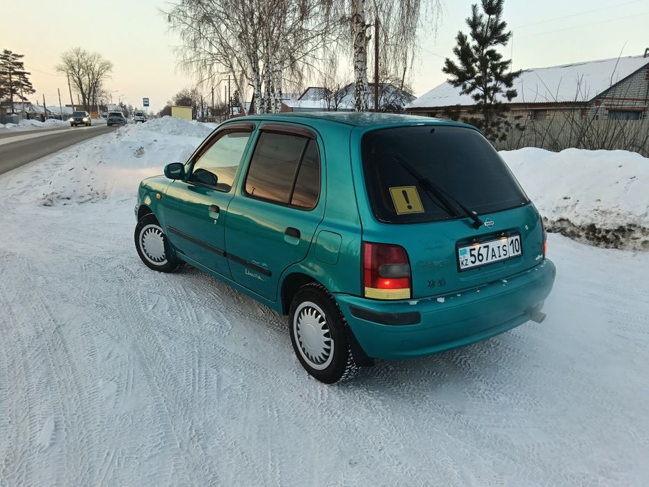 Ниссан Марч ( микра)