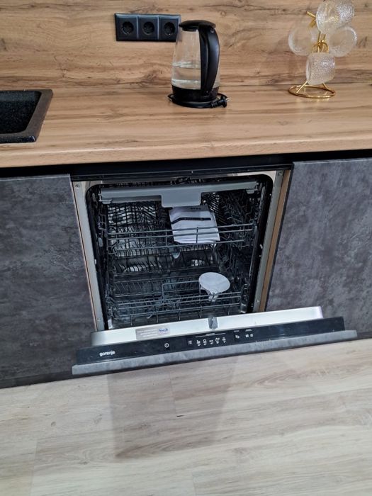 Сдам 2 комнатную квартиру