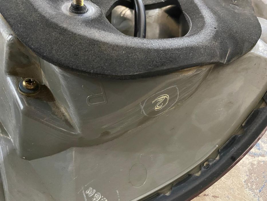 Задний правый фонарь Камри 35