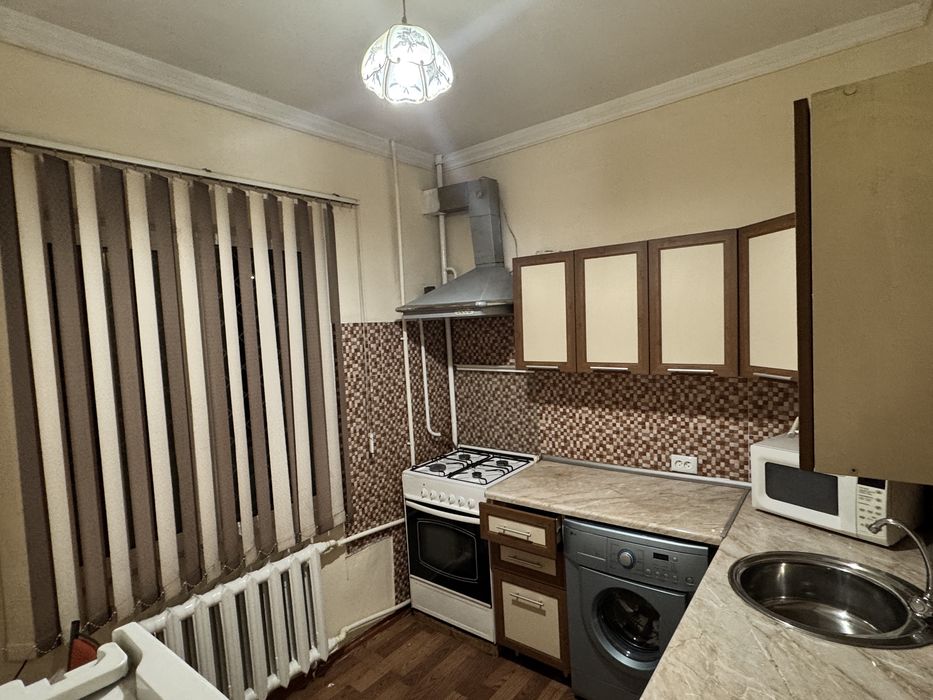 Госпиталка 1 переделанная в 2х комнатную квартира сдаётся!