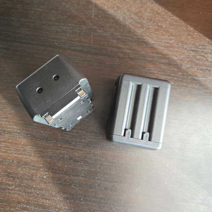 Set adaptoare baterii pentru lămpi LED (6 baterii R6) cu montura Sony