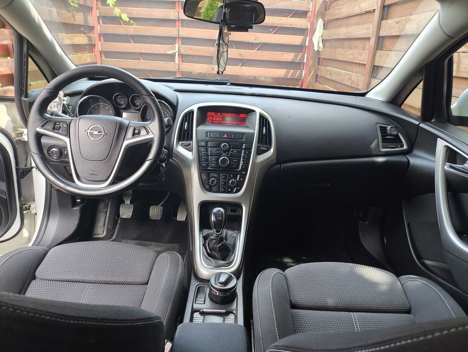 OPEL Astra 2010 — imagine 3