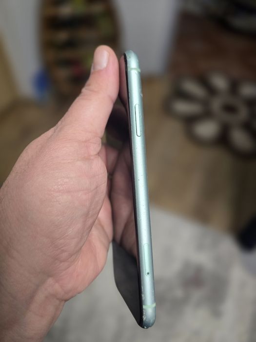 Iphone 11 -128 gb