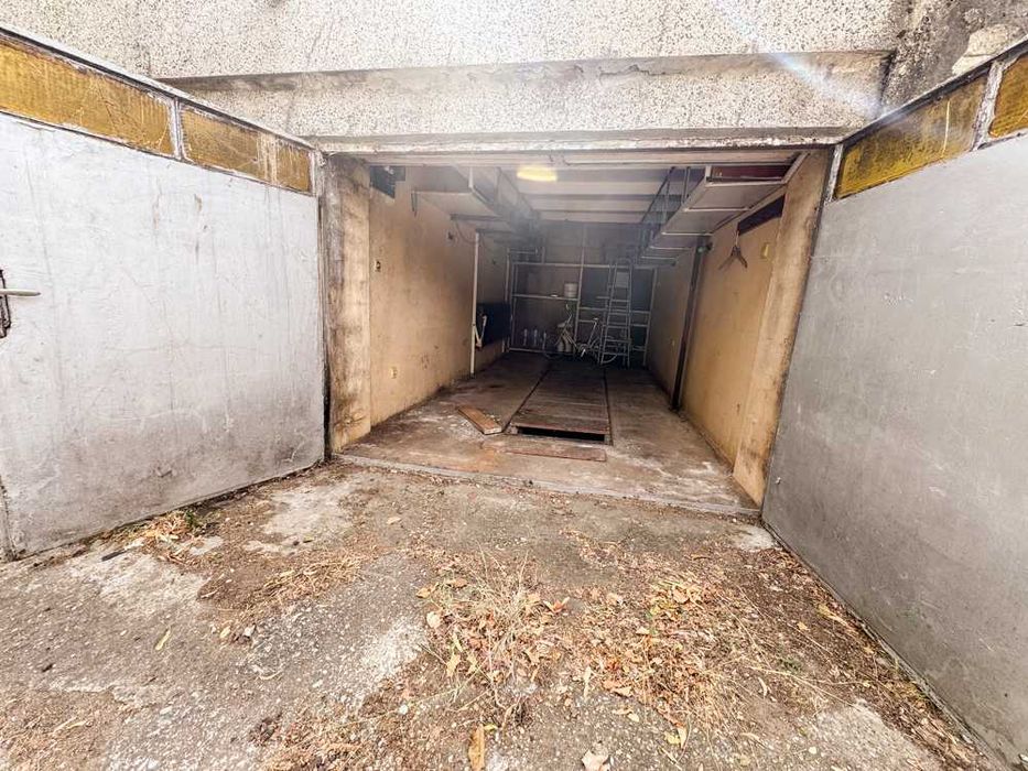 Продава се Гараж / Паркомясто в Русе, Здравец Изток - 16 кв.м за 1032 €/кв.м - Снимка #3