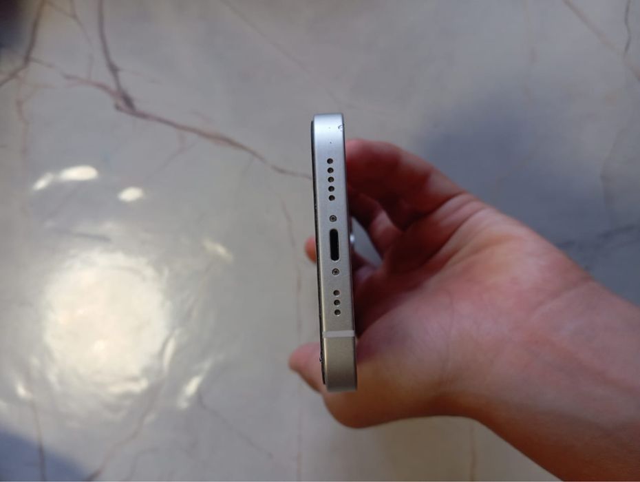 Iphone 14 белого цвета