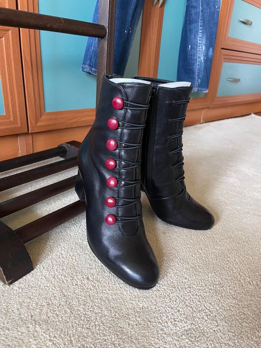 Alberto Zaga,100% оригинал, ест.кожа изцяло,италиански