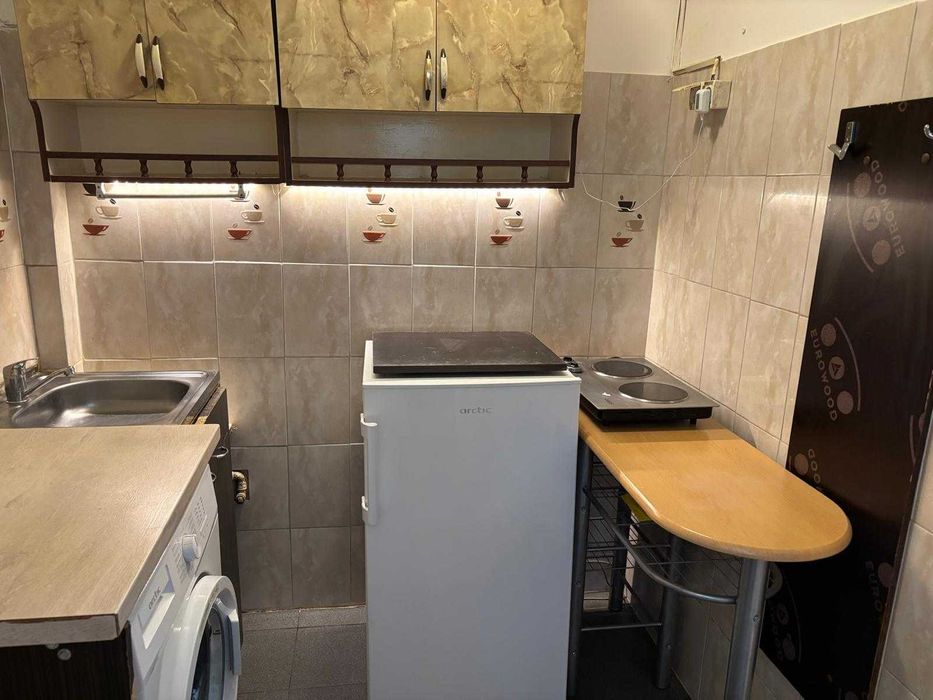 Proprietar ofer spre inchiriere garsoniera