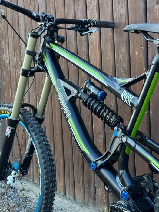 Rose the unchained M