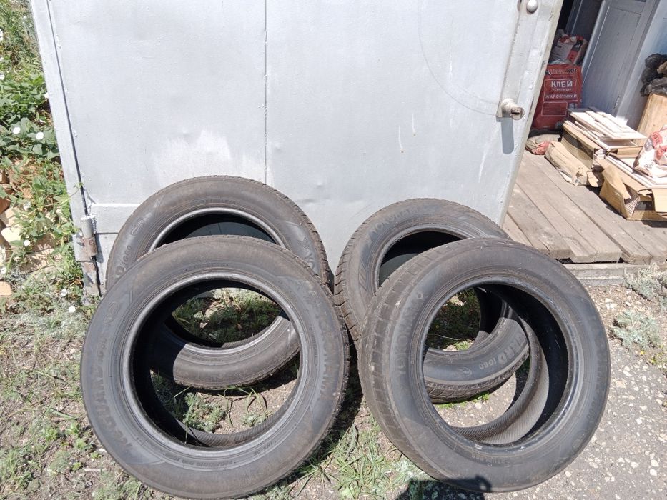 Продам срочно  шины YOKOHAMA
