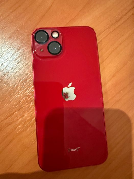 iPhone 13 много добро състояние