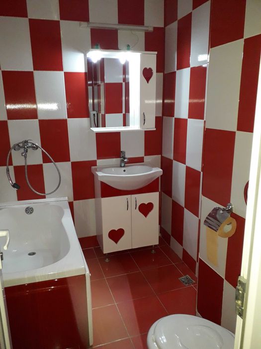 Proprietar inchiriez garsoniera