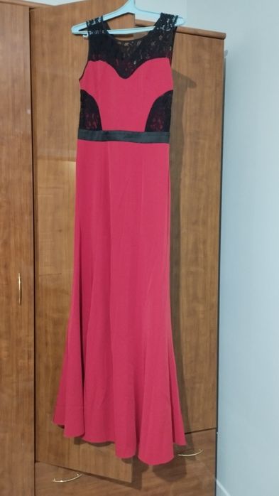 Платье новое 44р