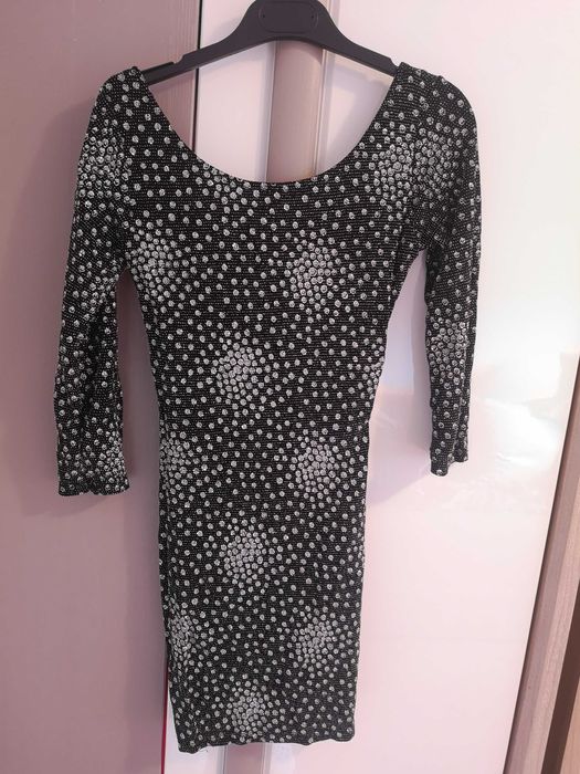 Rochie de petrecere scurta cu sclipici
