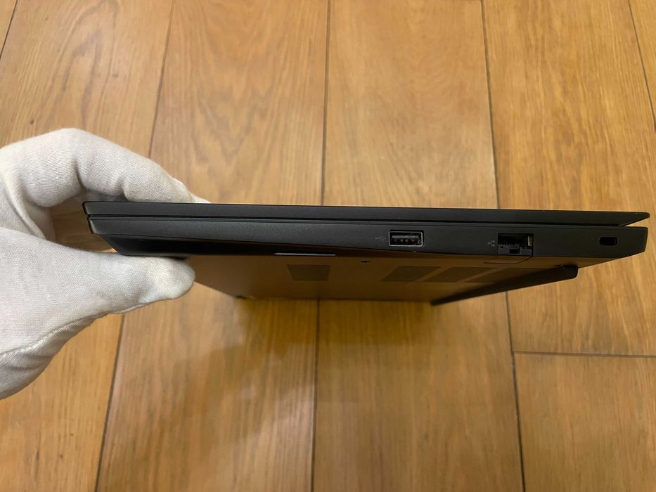 Супер запазен Lenovo Thinkpad Е14 - Ryzen5/16GB/512SSD