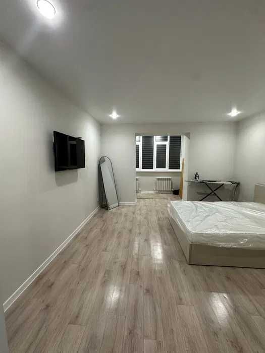 Сдается 2х комнатная квартира в Чиланзарском районе срочно!!!