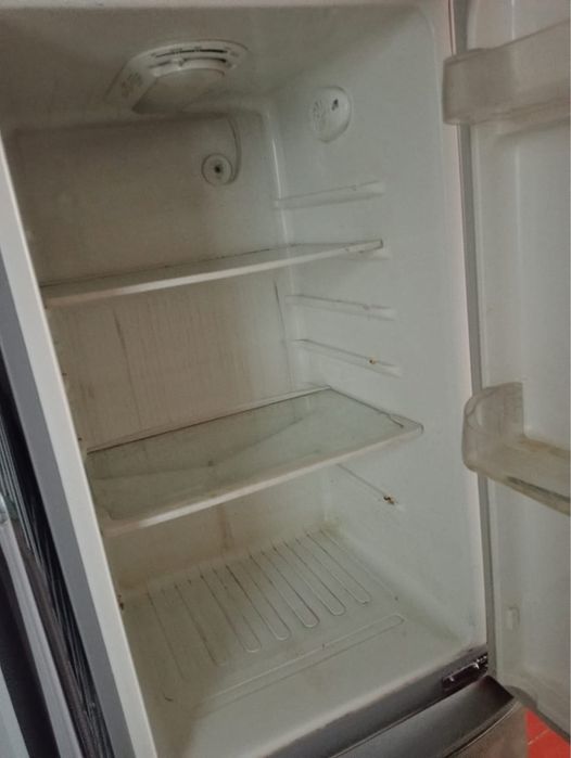 Холодильник самсунг продам