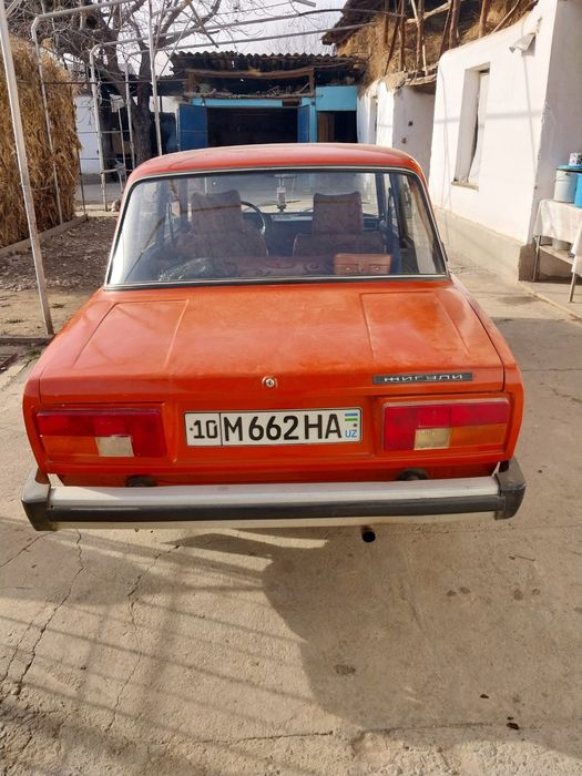 Мошина сотилади.