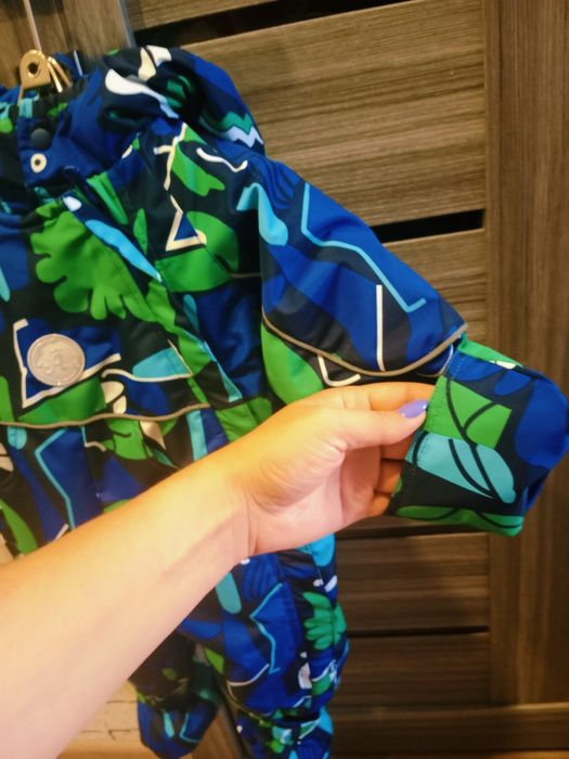 Продам детский комбинезон осень-весна