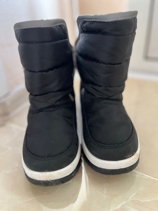 Детски апрески за сняг