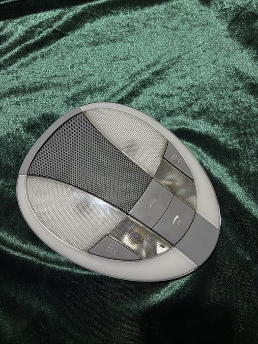 Mercedes-Benz W211 E500 на разбор