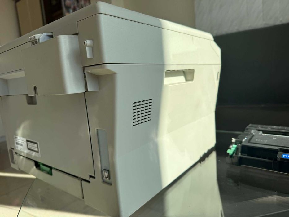 Скенер и принтер Brother DCP-7055