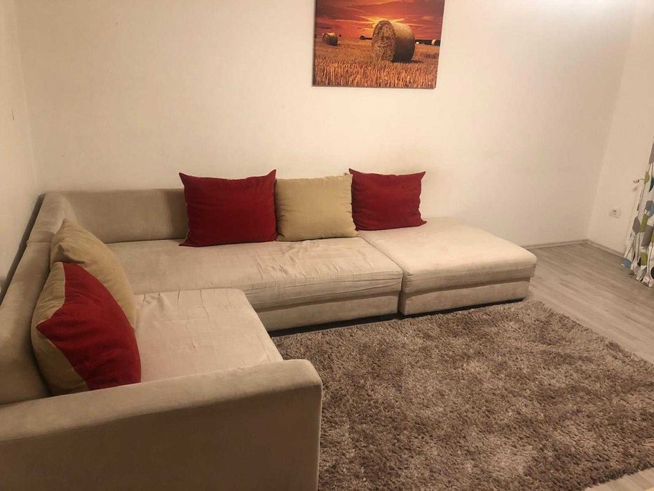 Inchiriez apartament 3 camere decomandat