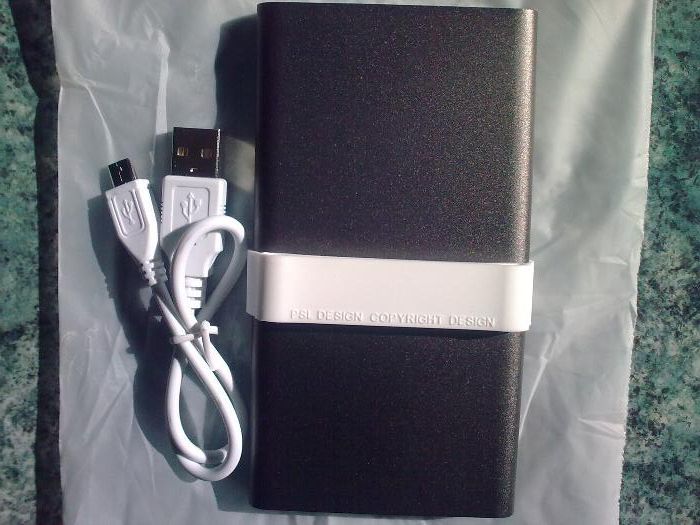Power Bank - acumulator extern PSL Design 4000mAh (nou-cutie)