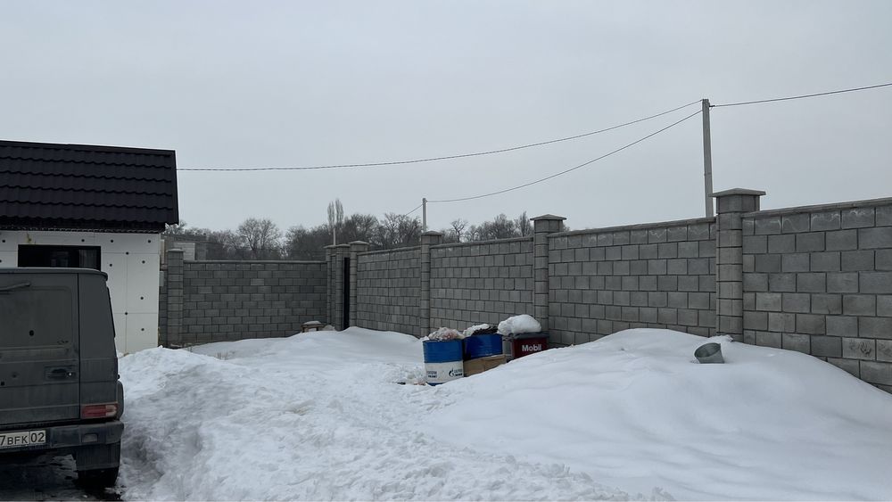 Продам участок с хоз постройкой