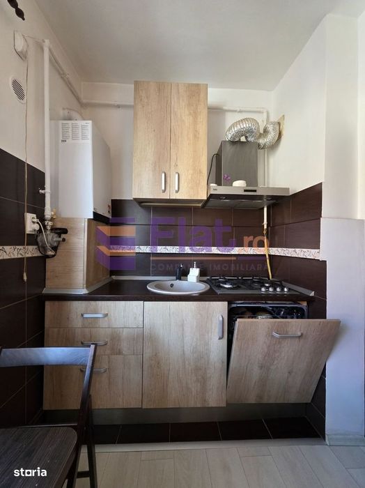 Apartament 2 camere decomandat Tractorul